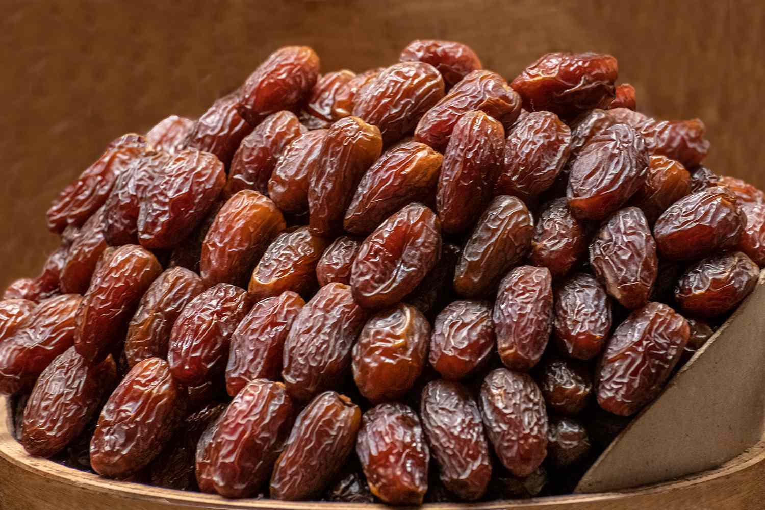 خواص خرما و دنبه در درمان آرتروز چیست؟ 1 DATE